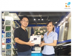 Không khí rộn ràng tại Showroom Hải Linh trong tháng vàng ưu đãi