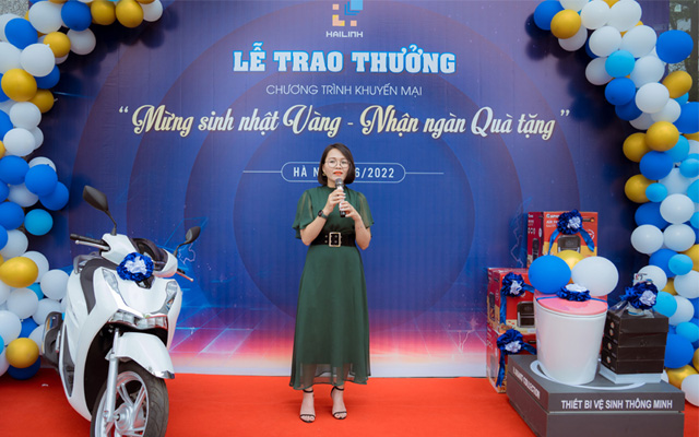 Dai dien Hai Linh chia se trong le trao giai