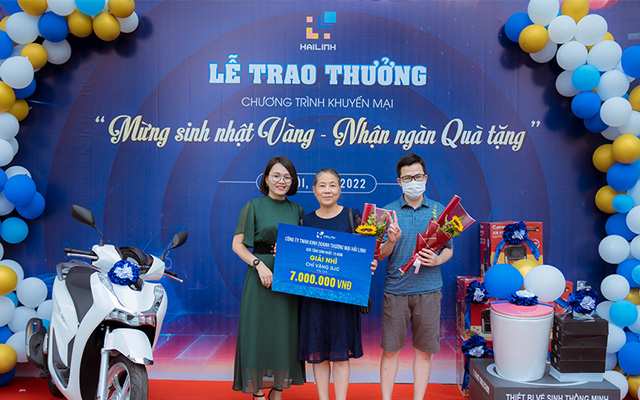 Khach hang trung chi vang 9999