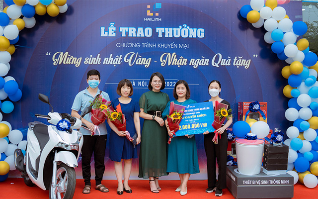 Khach hang trung giai khuyen khich tai Hai Linh
