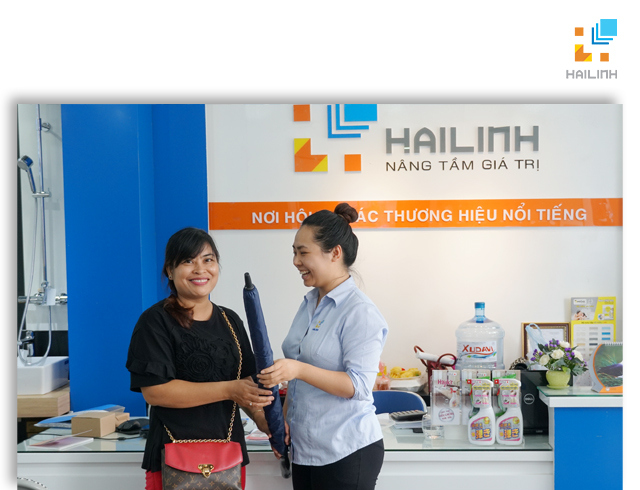 qua-tang-khuyen-mai-thang-10-8