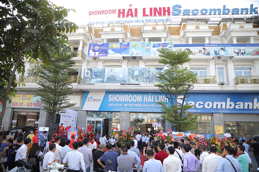 toan-canh-le-khai-truong-showroom-hai-linh-ha-dong Không khí lễ Khai trương Showroom Hải Linh Hà Đông
