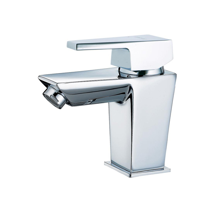 Vòi lavabo nóng lạnh Caesar BT640C