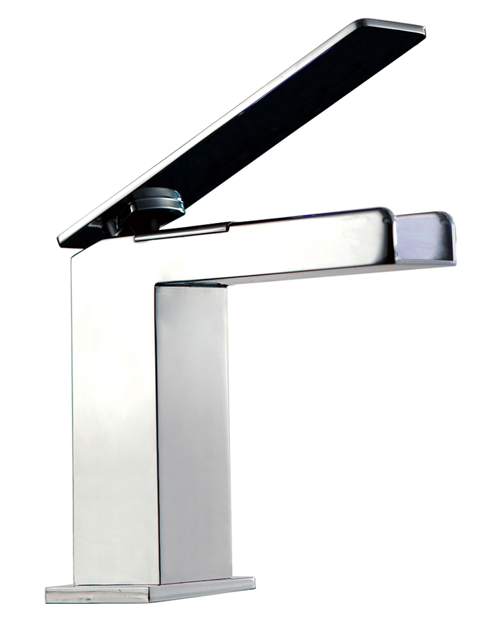 Vòi lavabo nóng lạnh Caesar BT680CT